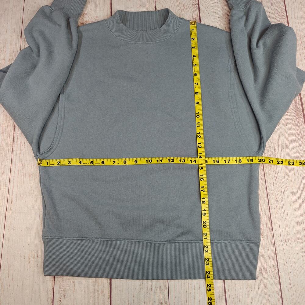 ALO Yoga Freestyle Slate Blue Mock Neck Sweatshirt sz S - Picture 10 of 12